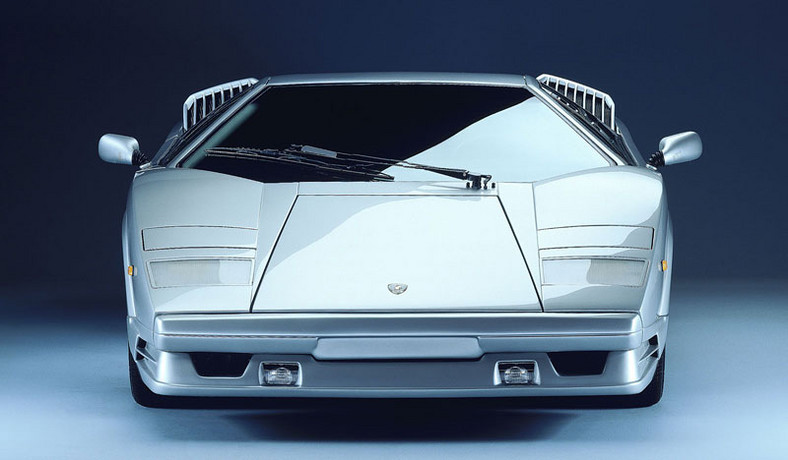 Legendy pod lupą: Lamborghini Countach – król supersportów