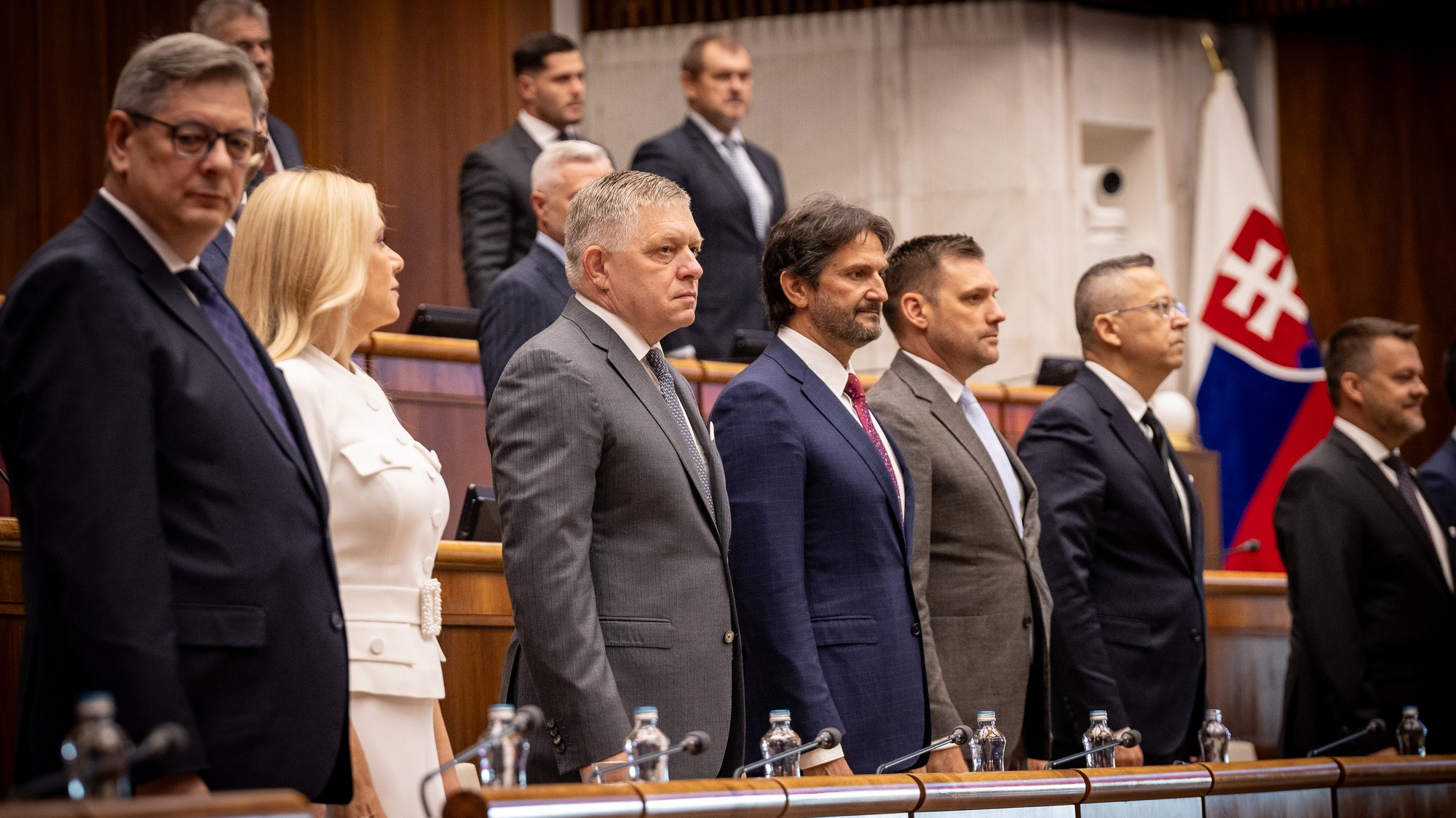 Robert Fico a členovia vlády v parlamente