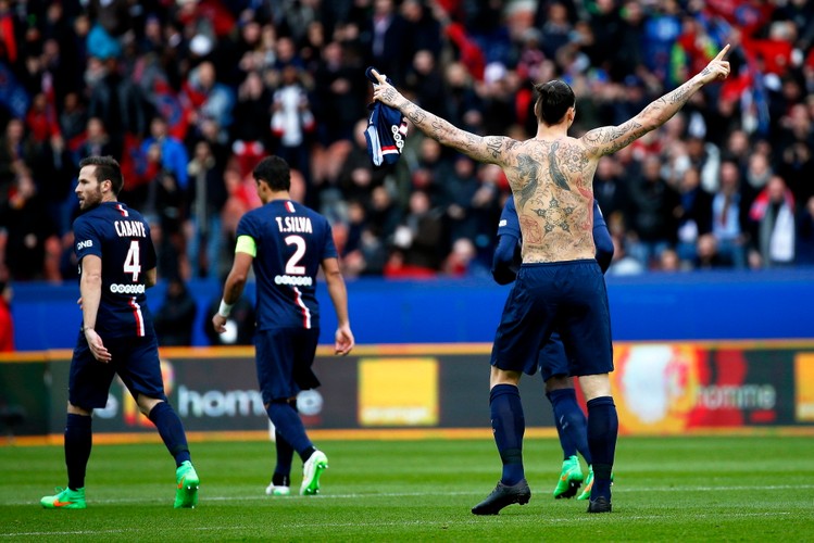 50 nowych tatuaży na ciele Ibrahimovicia. Piłkarz ucieka z więzienia?