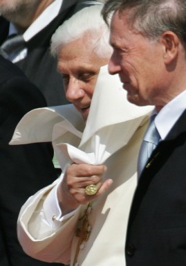 GERMANY-POPE-WYD-ARRIVAL-KOEHLER