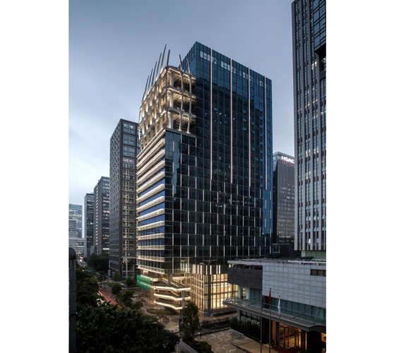 Pozostałe projekty, które zakwalifikowały się do finału konkursu MIPIM Awards 2017 w kategorii najlepsza inwestycja biurowa: biurowiec Super D Technology Centre w Shenzhen, który zaprojektowało biuro architektoniczne hpa.