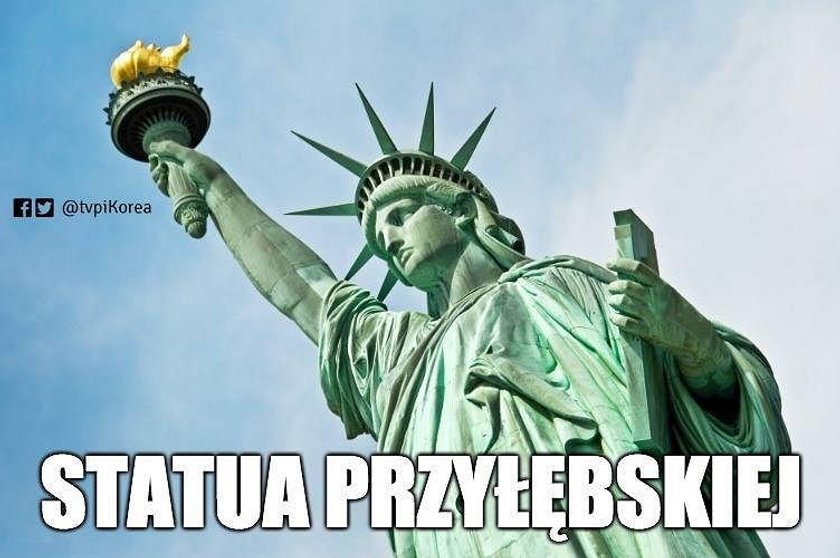 Prawicowe media nagrodziły prezes TK. Internauci nie mają litości. Memy