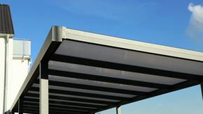 Die beliebtesten Aluminium Carports für das Auto: leicht, robust & wetterfest