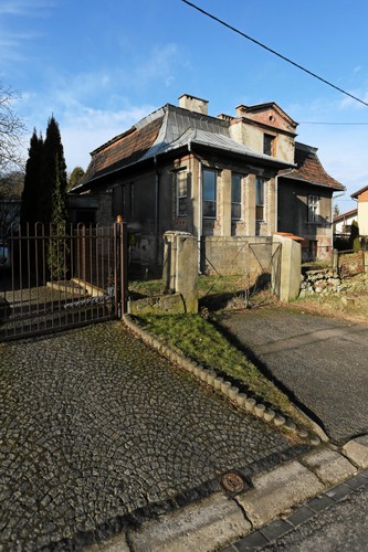 Willa Amona Götha sprzedana