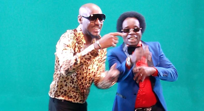 2face Idibia, Sir Victor Uwaifo in 'Tupepe' video.