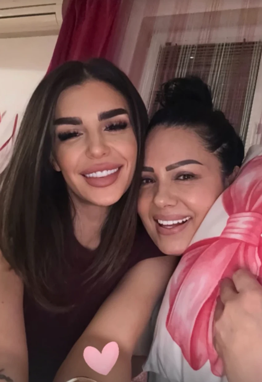 Snajka Zlate Petrović promenila lični opis, Ena Čolić ne liči na sebe: Plava kosa do zadnjice, mreže gore