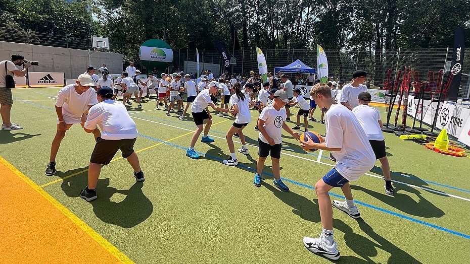 Nowe boiska i korty źródło: Białołęcki Ośrodek Sportu