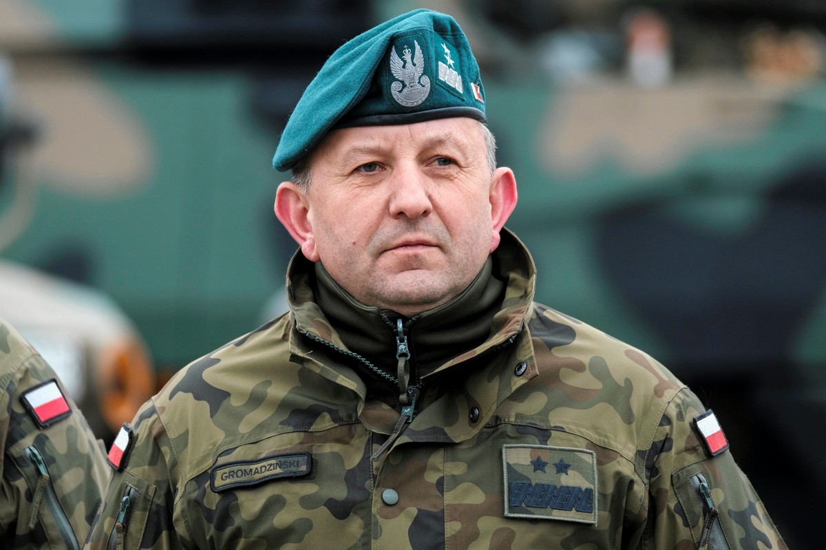 Odwołanie polskiego dowódcy nie ma nic wspólnego ze szpiegostwem na rzecz Rosji. Na zdjęciu gen. Jarosław Gromadziński.