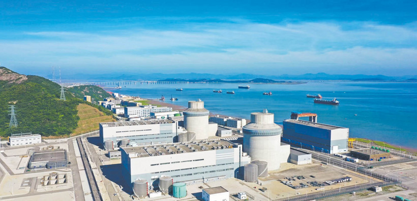 Na zdjęciu elektrownia na wschodnim wybrzeżu Chin pracująca w technologii, którą Amerykanie oferują Polsce