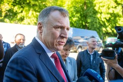 Spektakularna porażka Jacka Kurskiego. Niewiarygodne, z kim przegrał