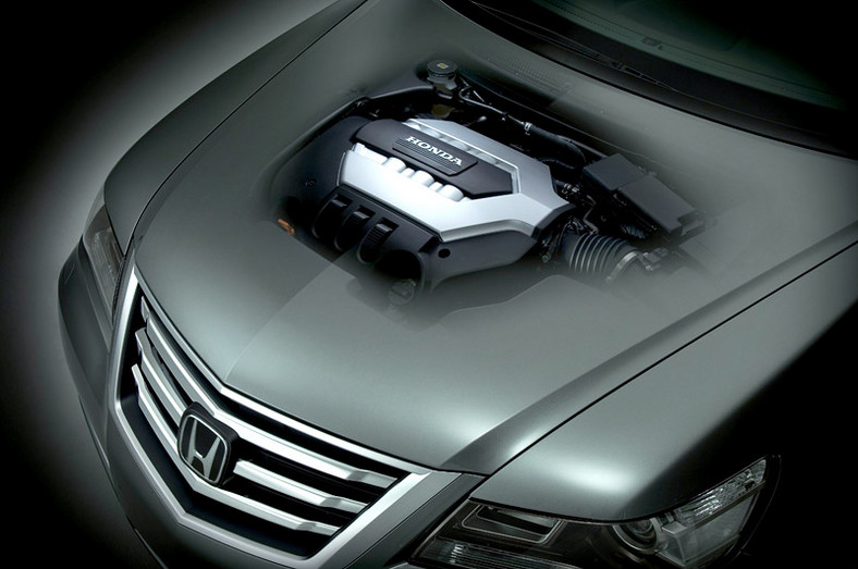 Honda Legend: z nowym designem i mocniejszym silnikiem