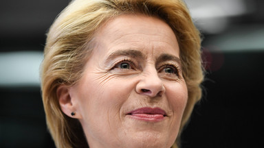 Ursula von der Leyen będzie sypiać w biurze – bo lubi pracować czy popisywać się skromnością?