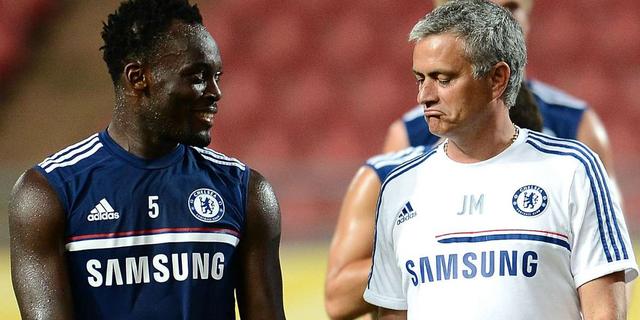 Mourinho nearly made Chelsea players train with shin pads because of Essien  – Wright-Phillips | Pulse Ghana