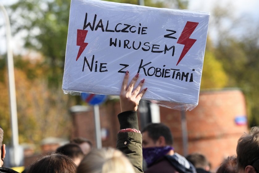 Protesty po orzeczeniu Trybunału Konstytucyjnego w sprawie aborcji