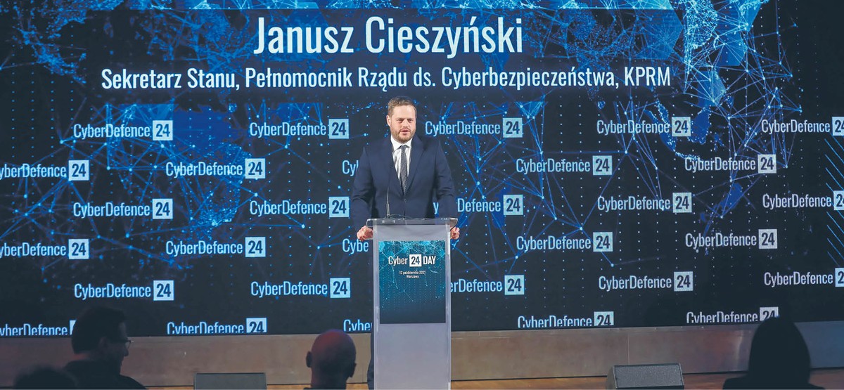 Za kwestie cyberbezpieczeństwa odpowiada w rządzie Janusz Cieszyński (na zdjęciu)