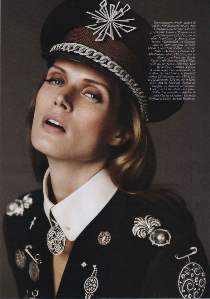 Małgosia Bela w sierpniowym Vogue Paris