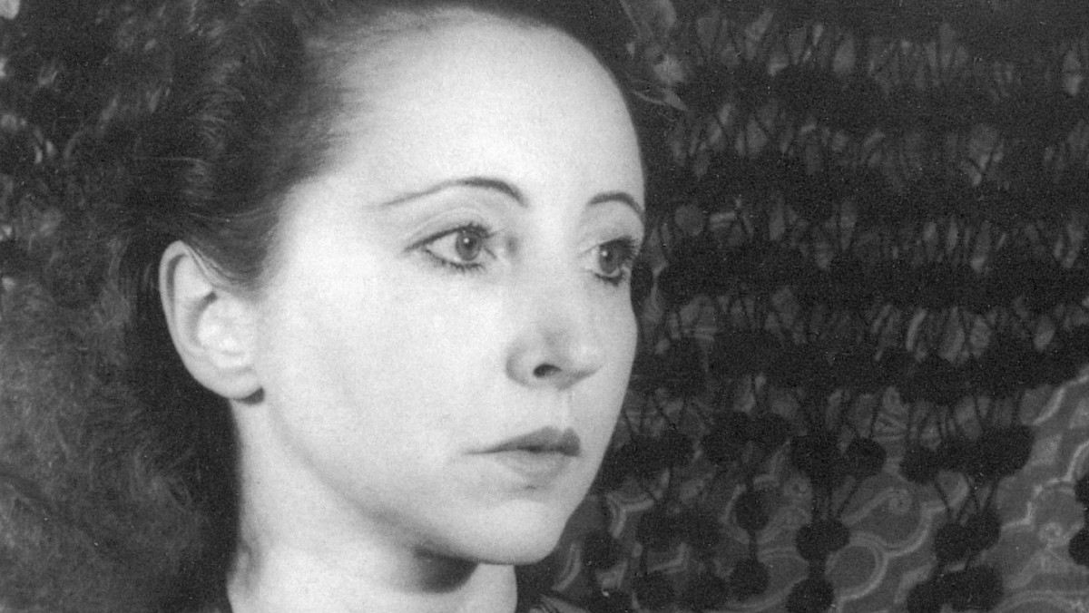 "Dzienniki" Anaïs Nin określane są mianem "najznamienitszych dzienników w historii literatury". Od 2012 r. Prószyński i S-ka wznawia kolejne tomy intymnych zapisków Nin, których siła przyciągania zdecydowanie wykracza poza niezaprzeczalne literackie, historyczne i biograficzne wartości. 9 września do księgarń trafi IV tom "Dziennika" i będzie to pierwsze polskie wydanie zapisków francuskiej pisarki, prowadzonych w latach 1944-1947.