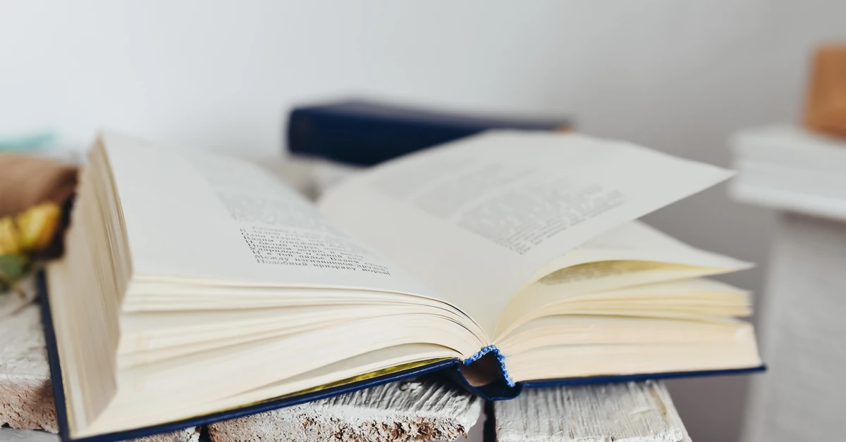 QUIZ z polskich przysłów i powiedzeń. Ostatnie było bardzo popularne w czasach PRL. Potrafisz je dokończyć?