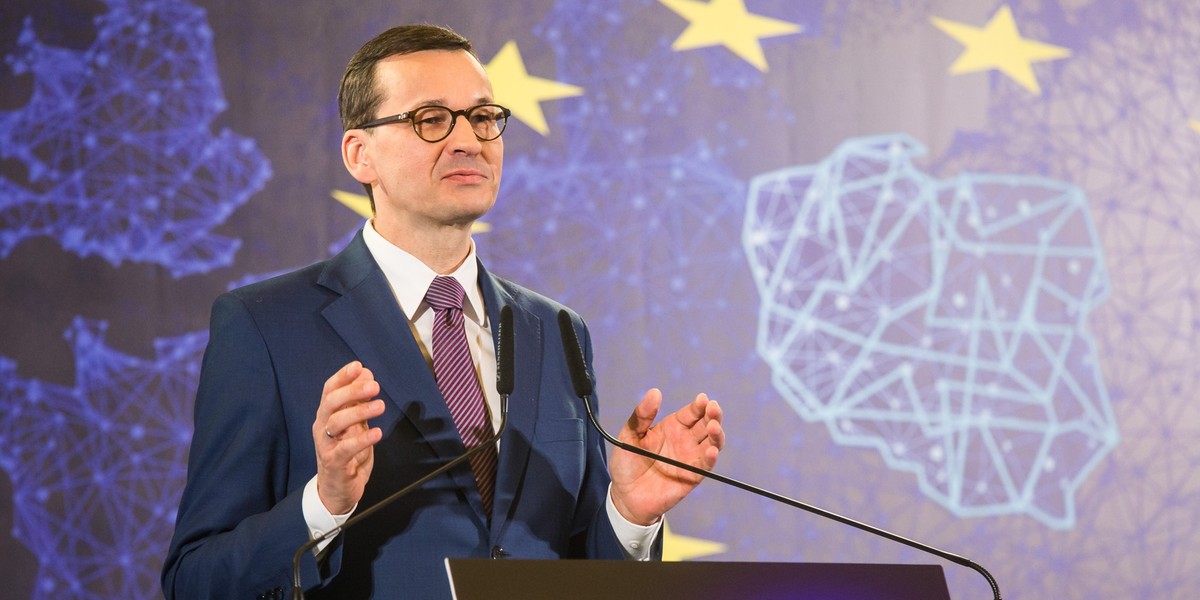 Mateusz Morawiecki powiedział w Poznaniu, że PiS chce wspierać regionalne produkty, które "muszą przebijać się do państw UE na zasadach równości".