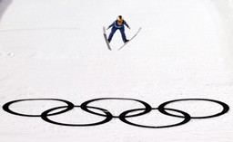 polskie skoki narciarskie mogą być dumne z twardosz. piękny debiut na igrzyskach olimpijskich