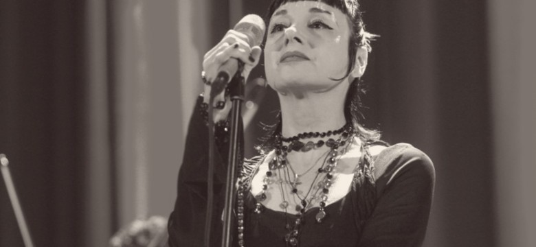 Zmarła Misia, kultowa gwiazda fado. Długo chorowała