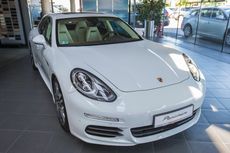 Porsche Panamera S E-Hybrid