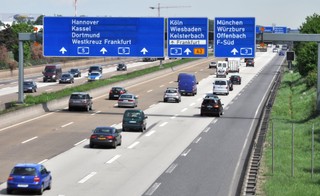 Ograniczenie prędkości na Autobahn? To świetny pomysł dla planety [OPINIA]