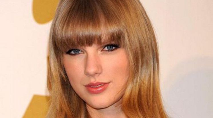 Taylor Swift győzött, milliókat fizethet neki az Apple