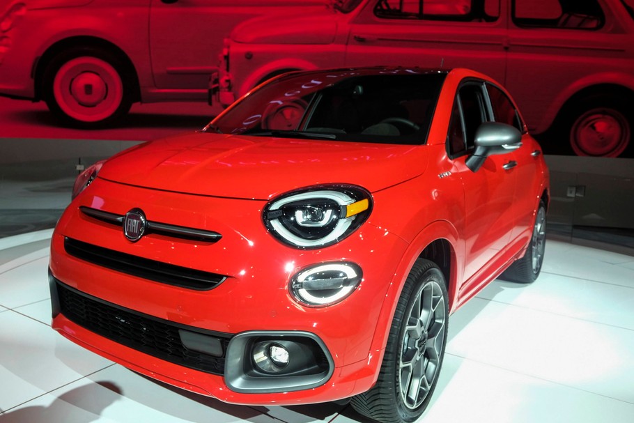 Fiat 500X Sport. PSA i FCA zapewniają, że nie zamkną żadnej ze swoich fabryk