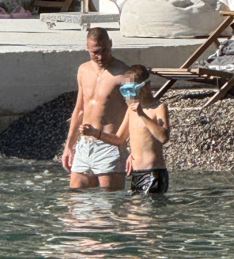 Nemanja Vidić sa sinom