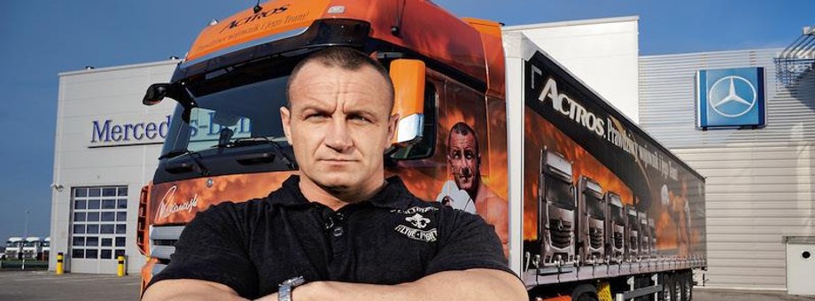 Mariusz "Pudzian" Pudzianowski to właściciel domu weselnego i firmy transportowo-spedycyjnej