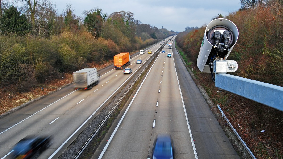 Odcinkowy pomiar prędkości na autostradach. 100 tys. mandatów w miesiąc