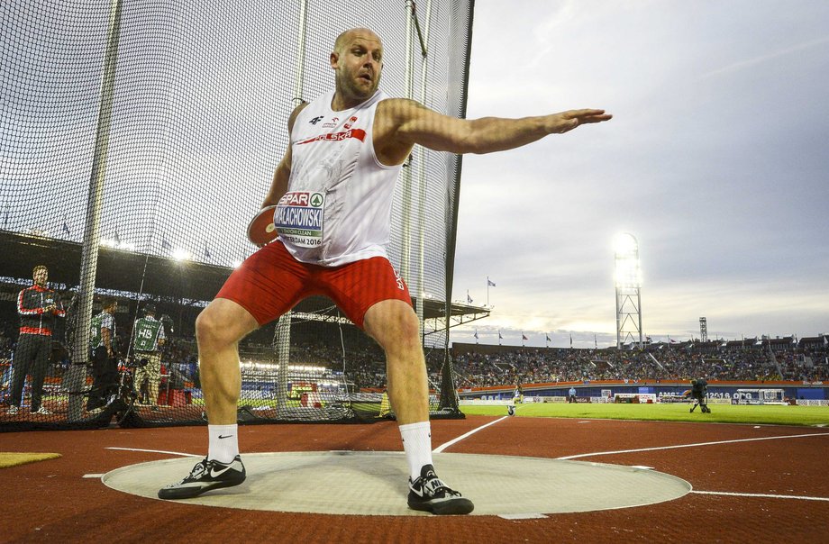 Piotr Małachowski podczas rzutu dyskiem, Ambsterdam, Holandia