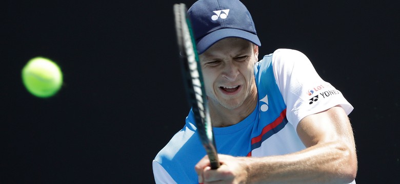Australian Open: Hurkacz jedną nogą był już za burtą. Potem wygrał trzy sety z rzędu