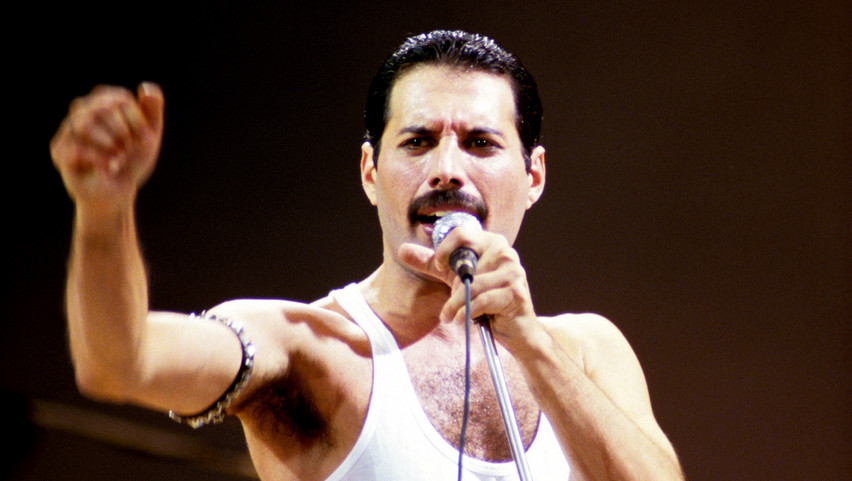A mai napig csak az első és egyetlen női szerelme tudja, hol van a sírja: ma 31 éve hunyt el Freddie Mercury