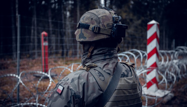 Atak na polskiego żołnierza na granicy. Wiemy, co z rannym wojskowym
