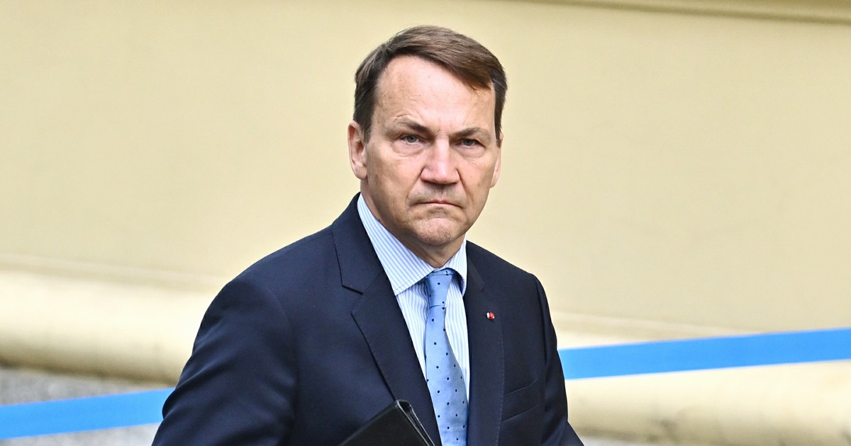 Iran wzywa polskiego dyplomatę. To protest wobec ruchu Sikorskiego