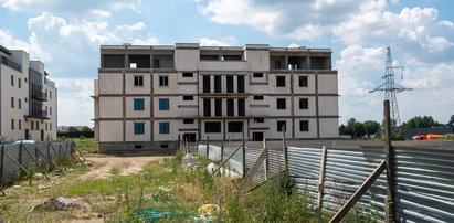Co z mieszkaniami na osiedlu budowanym przez Izabellę Łukomską-Pyżalską? "Boimy się, czy nam nie przepadną"
