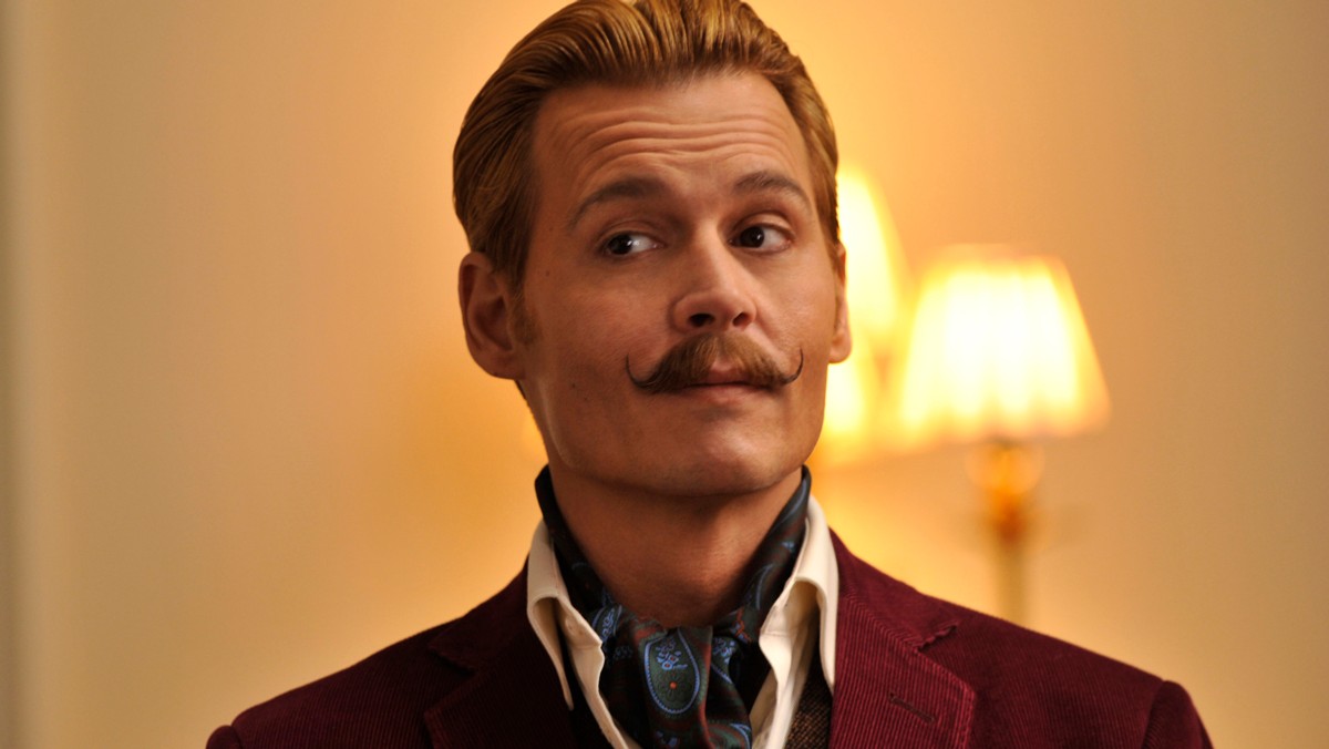 Charlie Mortdecai to dla Johnny'ego Deppa bohater inny od dotychczasowych. Aktor wyspecjalizował się w kreowaniu szarmanckich zabijaków z łobuzerskim błyskiem w oku czy fascynujących awanturników. Teraz Depp wraca w zupełnie nowym wcieleniu.