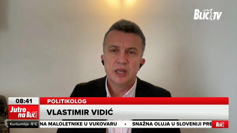 Vlastimir Vidić, politikolog