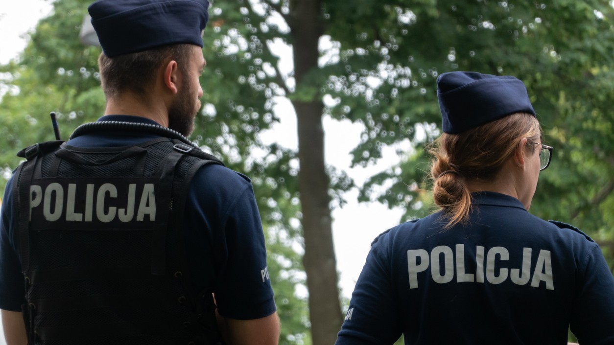 Policajtka čelila nebezpečnému agresorovi. (ilustračné foto)
