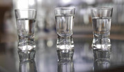 Alkohol jest jeszcze gorszy, niż sądzono. Naukowcy odkryli nowe powody do zmartwień
