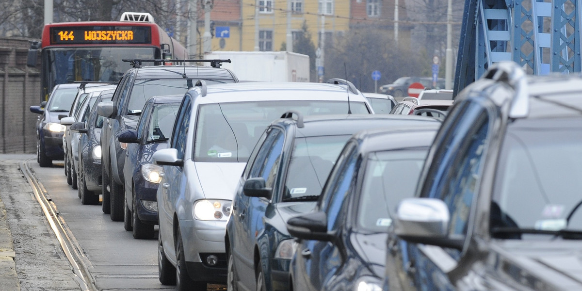 Zmieniają trasy bez potrzeby