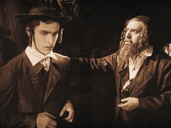 Pokaz odrestaurowanego słynnego niemego filmu 'Stare Prawo' ('Das alte Gesetz') w muzeum POLIN. To polska premiera