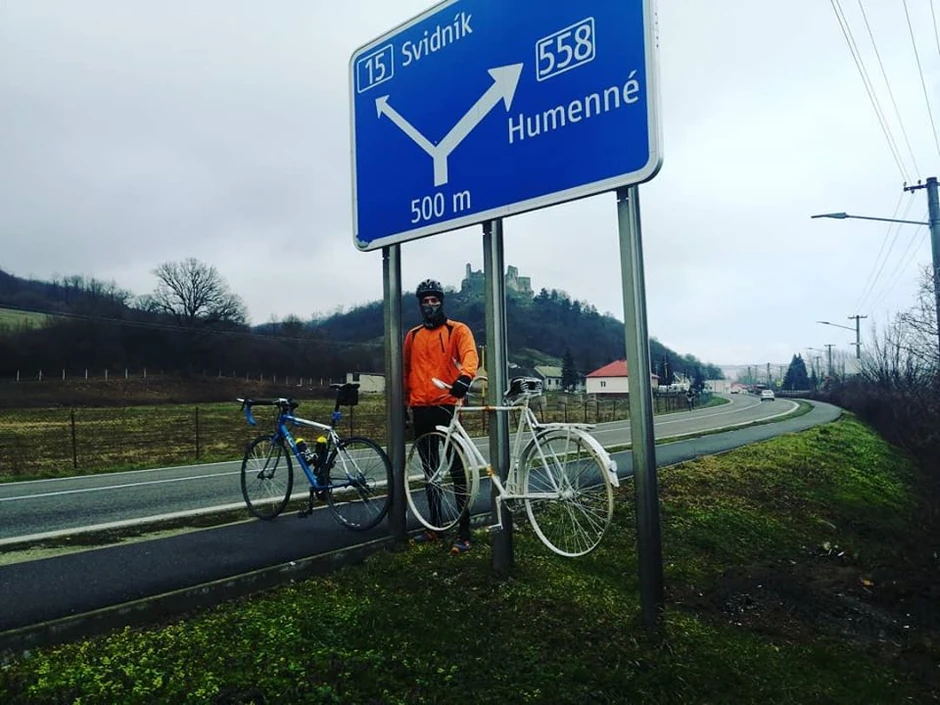 Nikola Tomić sa biciklima