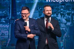 Przyszłość Trzeciej Drogi. Kosiniak-Kamysz wskazuje na nowy "skok" i kluczową rolę Hołowni