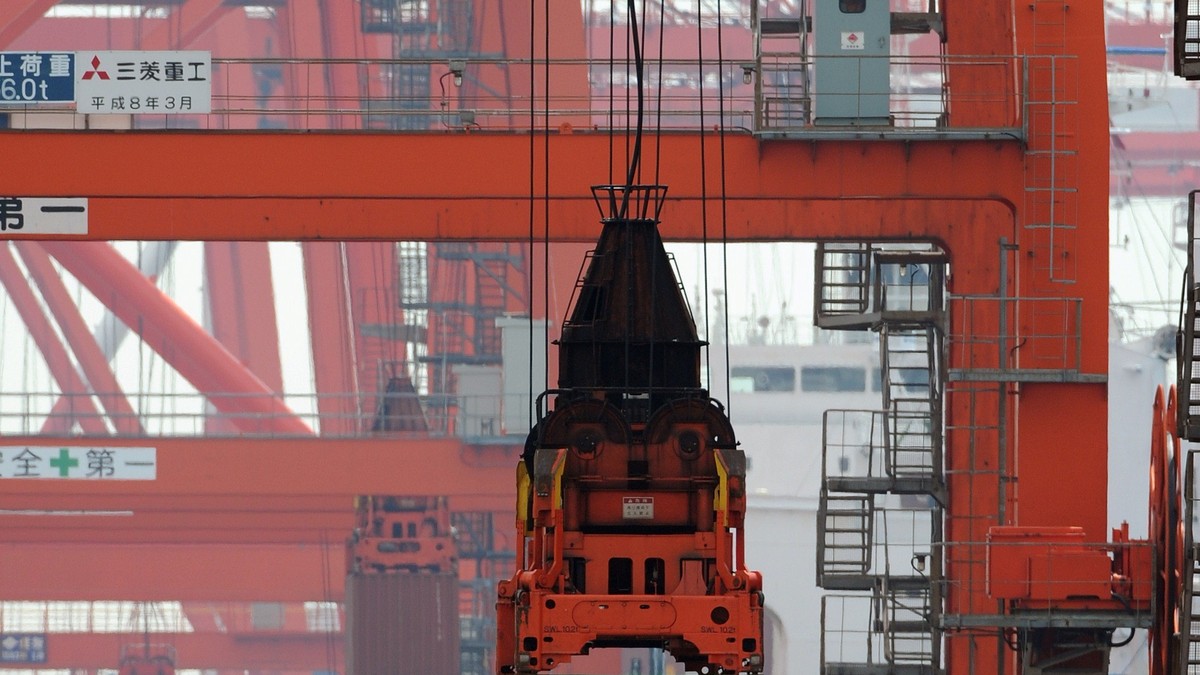 227823_brod-utovar-japan-tokio-afp