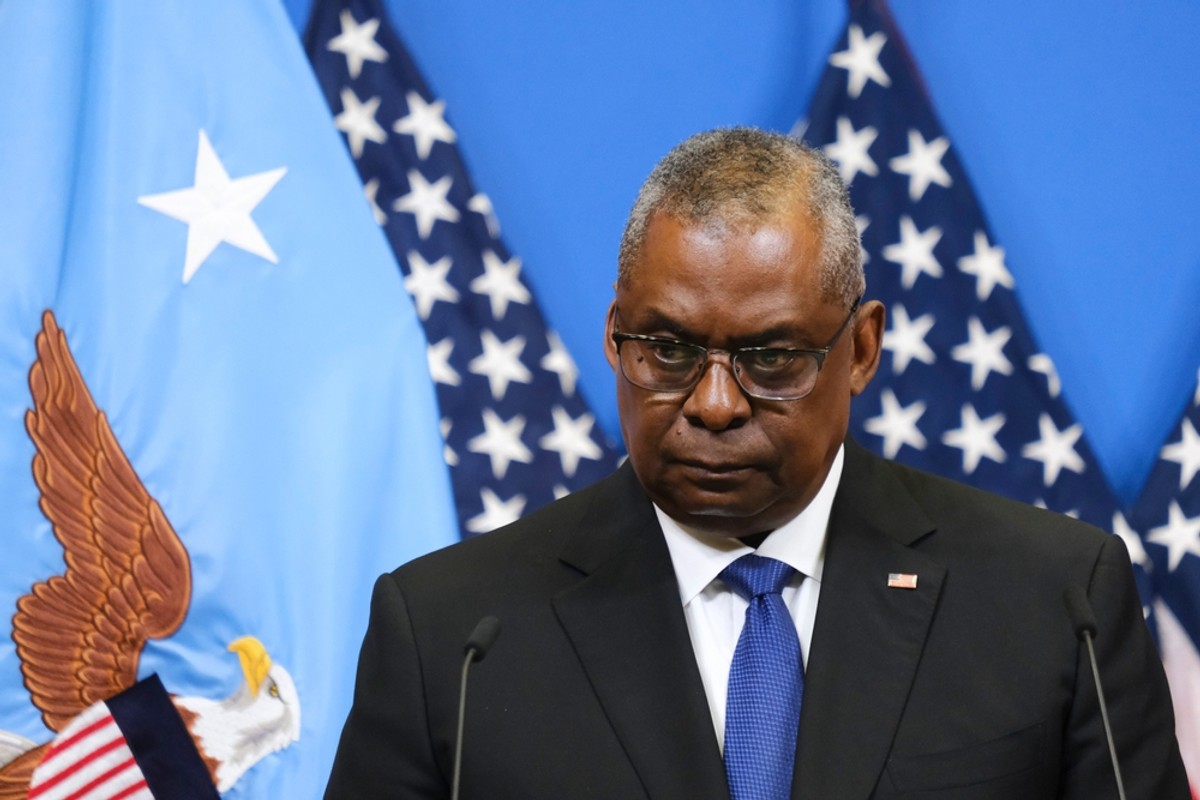Lloyd Austin, minister obrony USA, pentagon, nowotwór