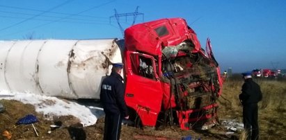 Wypadek cysterny. Ulatniał się gaz