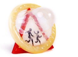 Maść ze zwierzęcego łajna, by uniknąć ciąży? Zobacz WIDEO